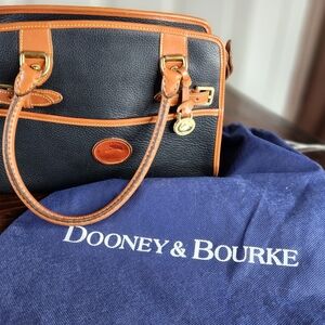 NEW Dooney & Bourke Black Pebbled Leather Bag with Tan Trim